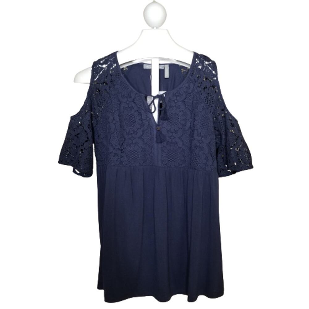 Daniel Rainn Maternity Cold Shoulder Top Large
